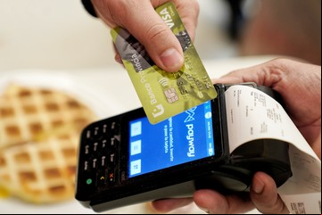 Tarjetas de crédito: los 7 derechos clave de los s para no pagar de más