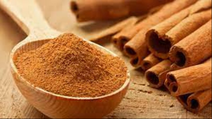 Beneficios del té de romero y canela y cómo prepararlo