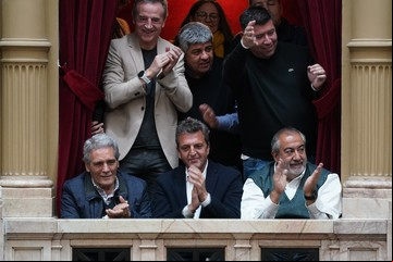 Apretado por el calendario electoral, Sergio Massa ya mandó al Congreso el proyecto de devolución del IVA