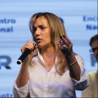 Malena Galmarini salió a responderle a Javier Milei por su idea de privatizar AySA