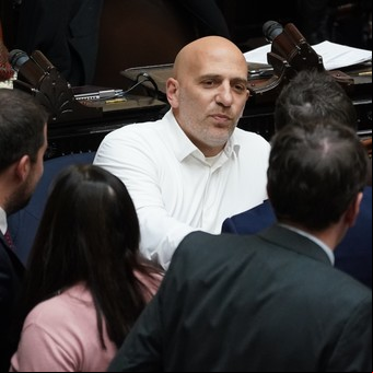 Quién es Emiliano Yacobitti, el operador radical que subió el perfil y es el promotor de la marcha universitaria contra Milei
