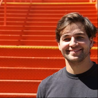 “La inteligencia artificial se hace mejor si todo el mundo participa en su desarrollo”: qué es Hugging Face, el sistema abierto de IA