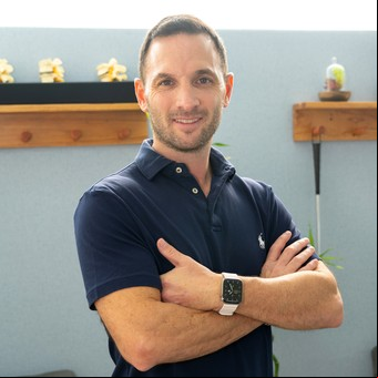 Dolor de cintura: 3 simples ejercicios para prevenir y aliviar la lumbalgia