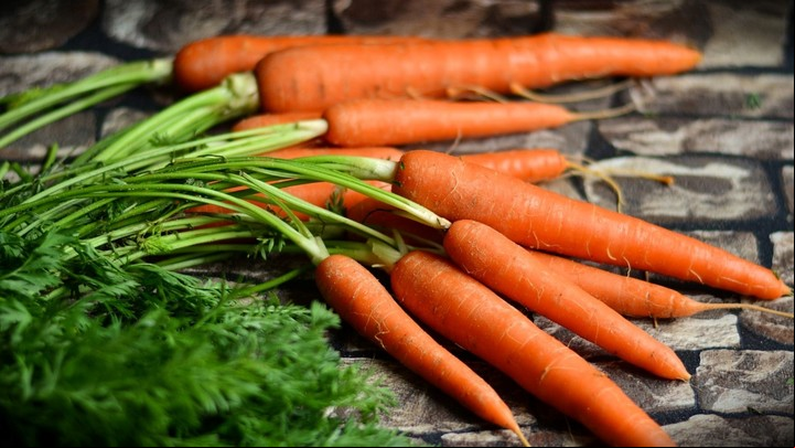 La vitamina A presente en la zanahoria tiene una potente acción antioxidante.
