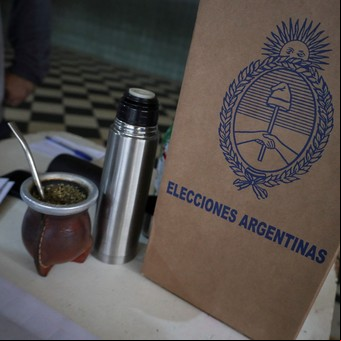 Día Nacional del Mate: cómo es la manera correcta de cebarlo