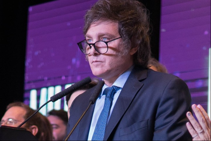 Javier Milei es uno de los candidatos que competirá en el balotaje.