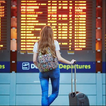 Pasajes aéreos baratos: cuál es el mejor momento para comprar
