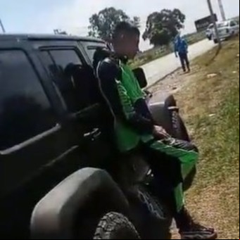 L-Gante se quedó sin nafta en medio de la ruta y expresó su fastidio: "¡La re pu.. madre!"