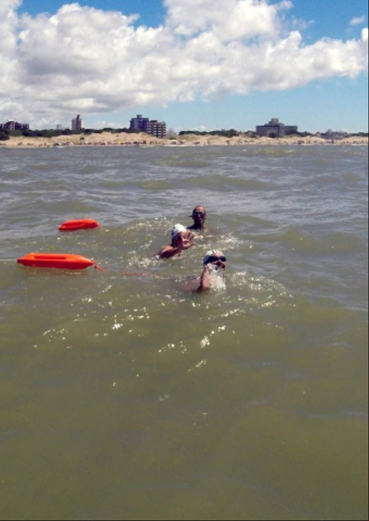 Marcela Peralta cicatrizó heridas en las aguas podridas de Río de la Plata.