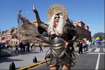 La Marcha del Orgullo y un fuerte reclamo por la democracia: "Que no nos saquen nuestros derechos"  