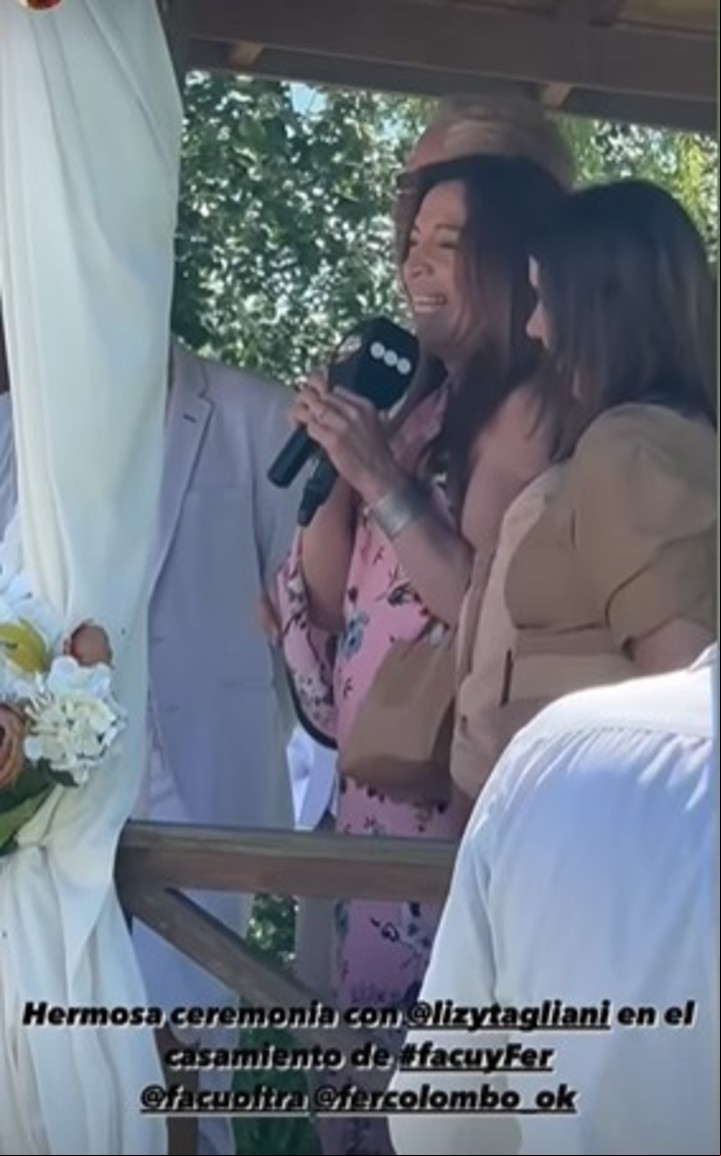 Lizy Tagliani agarró el micrófono e hizo de las suyas. Foto: Instagram.