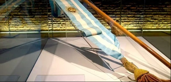 La banda presidencial de Argentina: cómo surgió y qué significado tiene