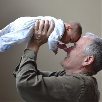 Cuál es la mejor edad de los hombres para convertirse en padres según la ciencia