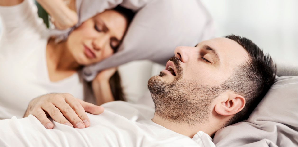 El secreto japonés para dormir sin ronquidos