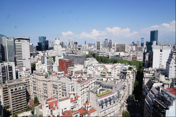 Las vistas desde el coronamiento de la torre. Foto German Garcia Adrasti