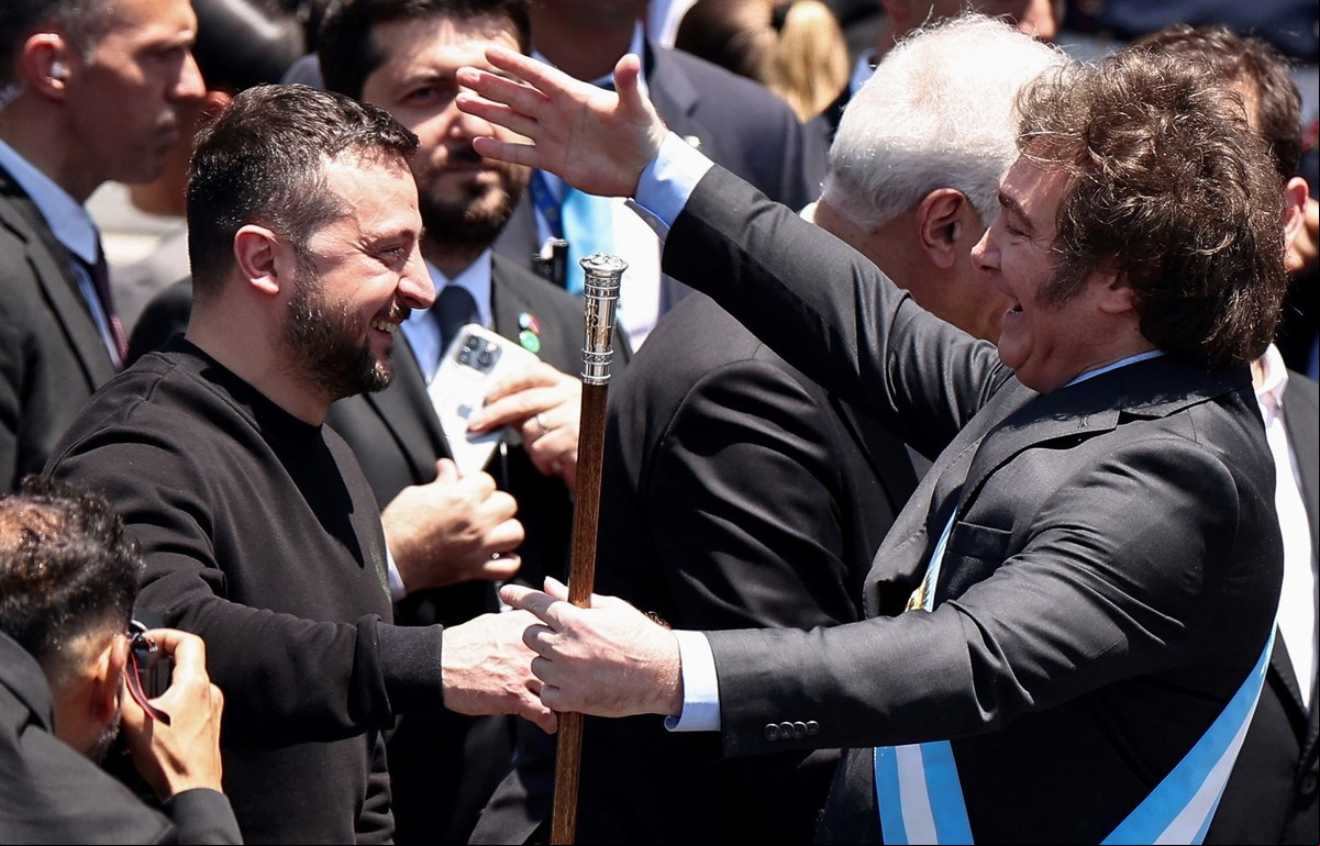 Ucrania: Joe Biden invitó a Volodimir Zelenski a la Casa Blanca en plena crisis interna por la financiación de la guerra