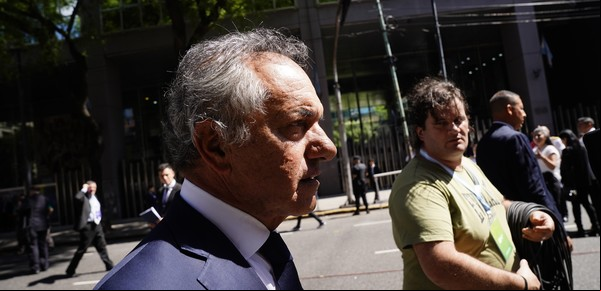 En el Gobierno de Javier Milei hay 1.867 funcionarios de gestiones anteriores que siguen en funciones