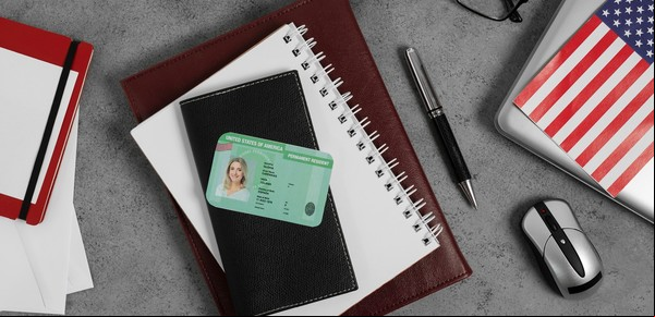 Visa Einstein: cómo se tramita, quiénes la pueden solicitar y cuánto cuesta