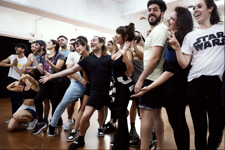 Situación sala de ensayo. Florencia Peña y el elenco de "Mamma Mía!". Arrancan en Córdoba y la idea es venir luego de la temporada de verano a la Ciudad de Buenos Aiers. Foto: Mariana Nedelcu 