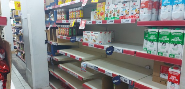 Por la inflación, el salario real en diciembre podría tener la peor caída mensual en más de dos décadas