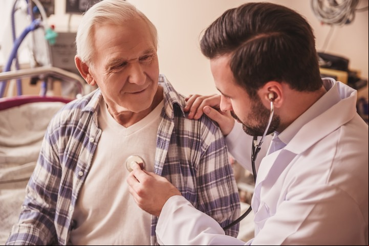 El Alzheimer y enfermedades cardiovasculares, en estudio por los efectos de la vitamina E. Foto Shutterstock.