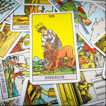 Cómo saber cuál es tu arcano de vida en el tarot y qué significa, según tu fecha de nacimiento