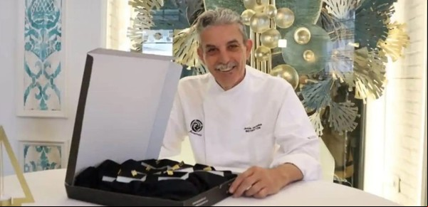 Un pizzero regalará a sus clientes 8 lingotes de oro en la fiesta de Reyes