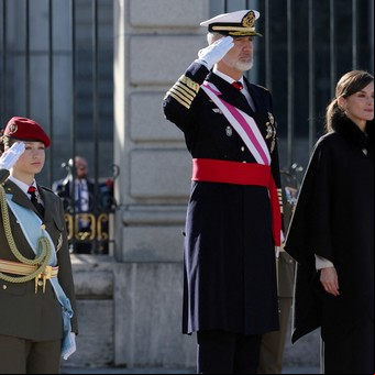 La princesa Leonor vuelve a acaparar las miradas en España con su estreno en la Pascua Militar 