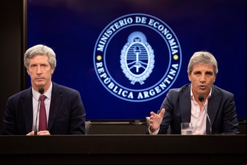 Alerta por un posible préstamo: un fondo buitre pide información para embargar el oro en el exterior