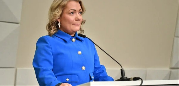 Una funcionaria noruega luchó contra el plagio. Luego la pillaron copiando.