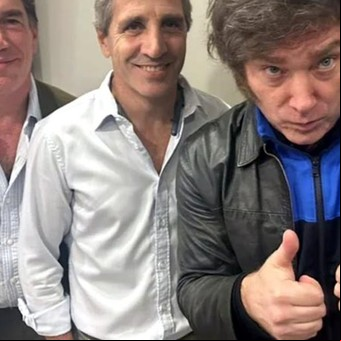 El paro fracasó. Caputo reculó con el ómnibus. Y al final Milei bajó un cambio