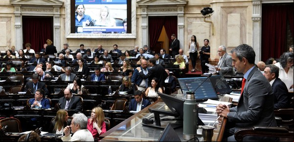 De la Ley Ómnibus a la ley combi: la desorientación empresaria