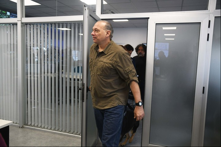 "Cuando un padre ve que sus hijos no tienen para comer, si tiene que salir a robar sale a robar y eso genera más violencia", planteó. Foto: Télam