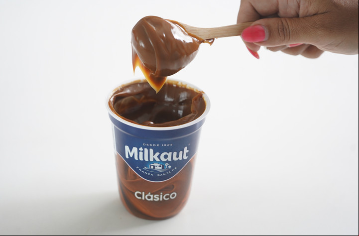 El dulce de leche Milkaut es muy dulce y es el que más se adhiere al paladar. Foto: Guillermo Rodríguez Adami.