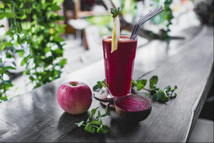 Cómo preparar el jugo de remolacha o betabel. Foto Pexels