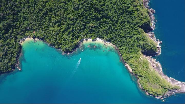 Vista aérea de los paisajes de Ubatuba. Foto Shutterstock