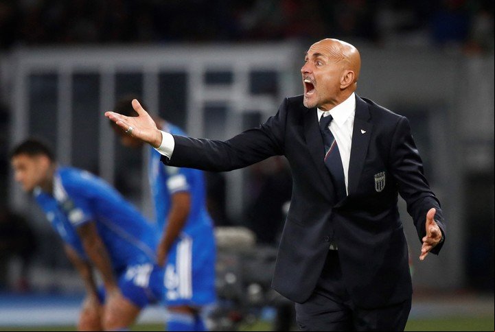 Spalletti en el duelo ante Malta por las eliminatorias rumbo a la Euro 24. REUTERS/Alessandro Garofalo