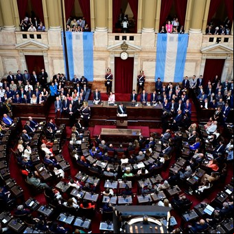 Carta "urgente" a Menem y Villarruel: diputados exigen dar marcha atrás con las restricciones a la prensa en la Asamblea Legislativa
