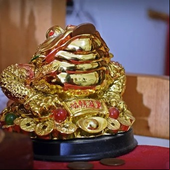 Cómo guardar el dinero en casa, según el Feng Shui, y combatir las malas vibras