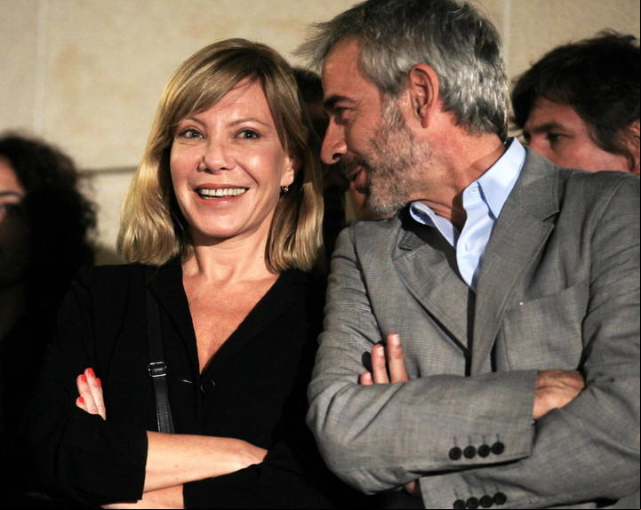 Imanol Arias junto a Cecilia Roth
durante la entrega del premio Equinoccio Cultural 2011. Foto: EFE