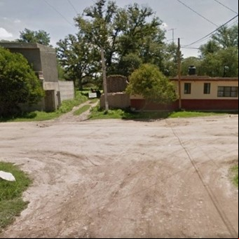 Buscaba en Google Maps como cambió su calle y encontró algo que la hizo llorar 