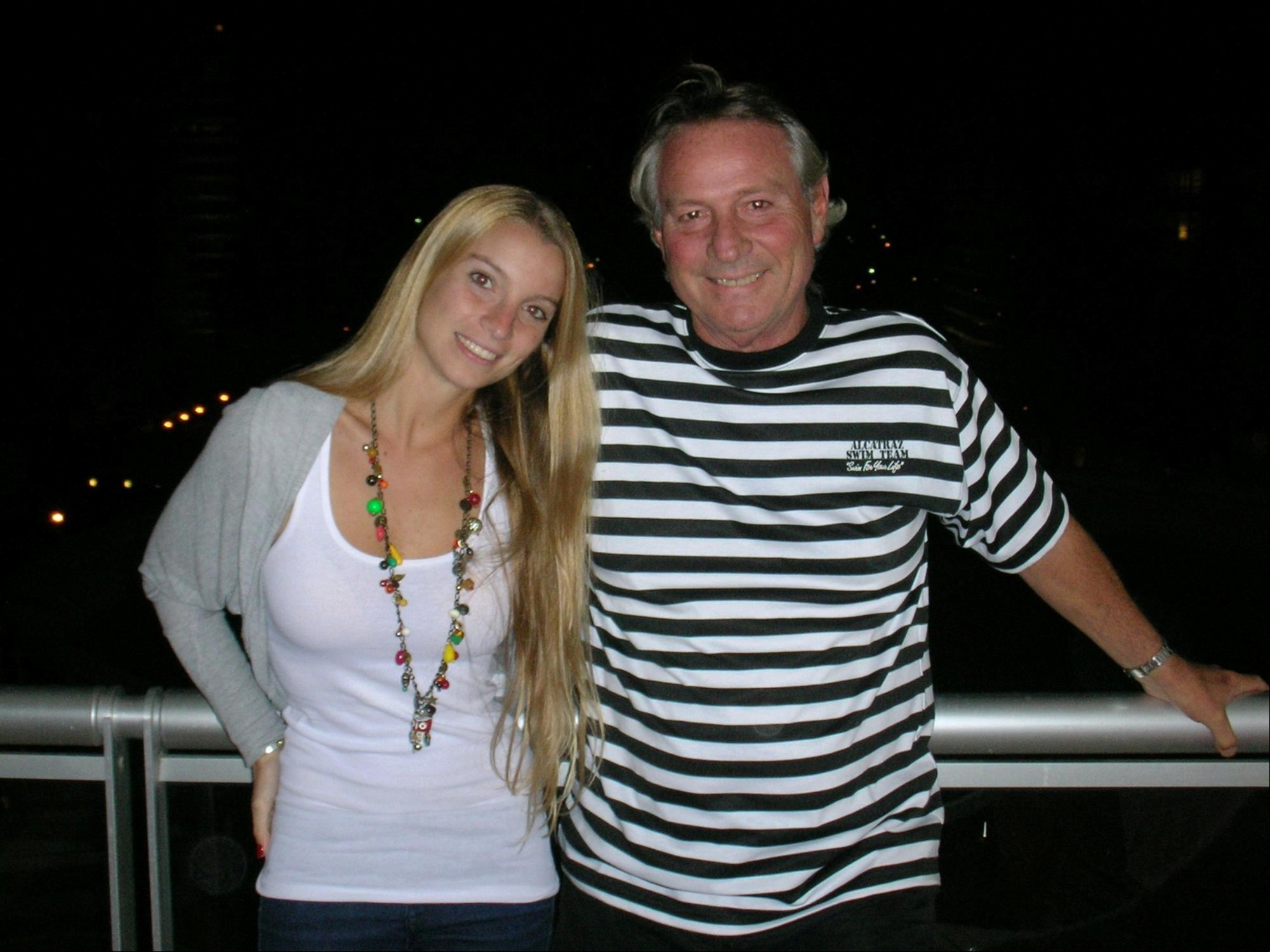 Sofía y su papá, antes del avance de la enfermedad. Sofía Stajcer. Foro gentileza.