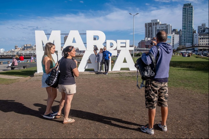 Turismo en Mar del Plata en el fin de semana XXL.  Foto: Leandro Giannone