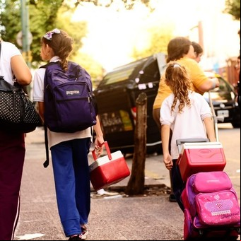 ¿De cuánto es el monto del voucher educativo 2025?
