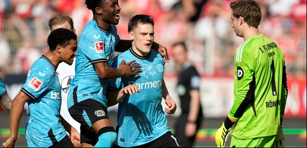 Bayer Leverkusen lleva 41 partidos sin perder, volvió a ganar y quedó a un paso de lograr su primer título en la Bundesliga