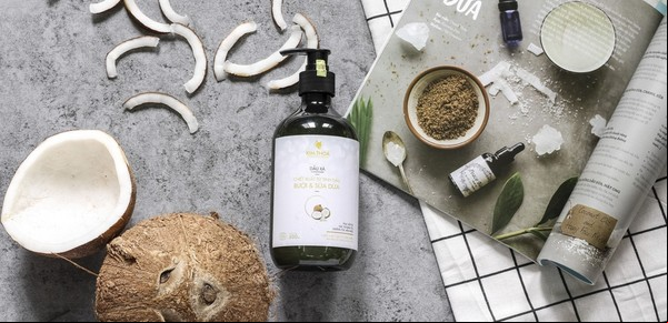 Cómo usar el aceite de coco para cuidar el cabello
