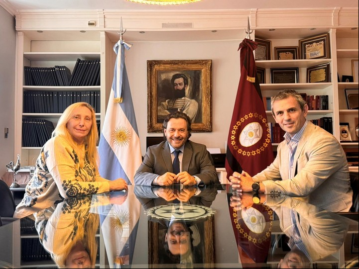 Karina Milei y Martín Menem junto a Gustavo Sáenz en Salta, una de las provincias más beneficiadas en el reparto de los ATN.