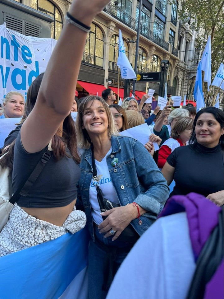 Malena Galmarini en la marcha universitaria.