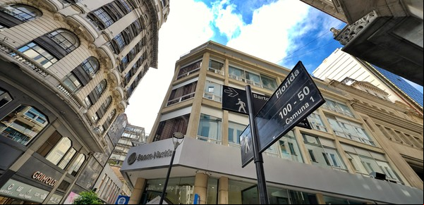 Calle Florida: de vidriera de la aristocracia a la decadencia y los planes para recuperarla