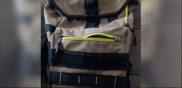 Encontró una valiosa mochila y cuatro años después descubrió de quién era: "Nunca te rindas"